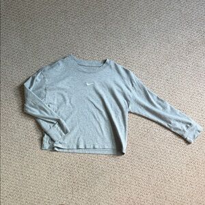 Nike Kids Light Gray Long Sleeve Tee